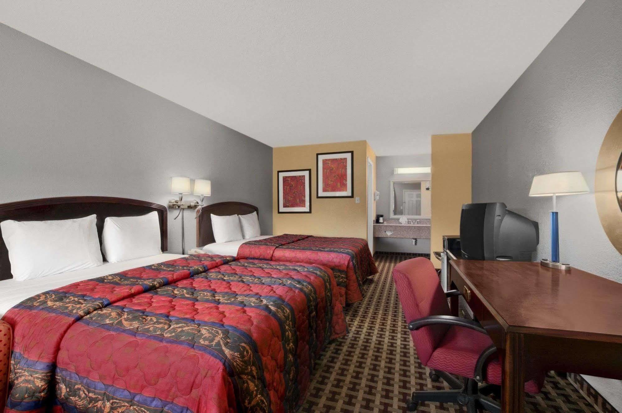 Super 8 By Wyndham Corsicana Exterior foto